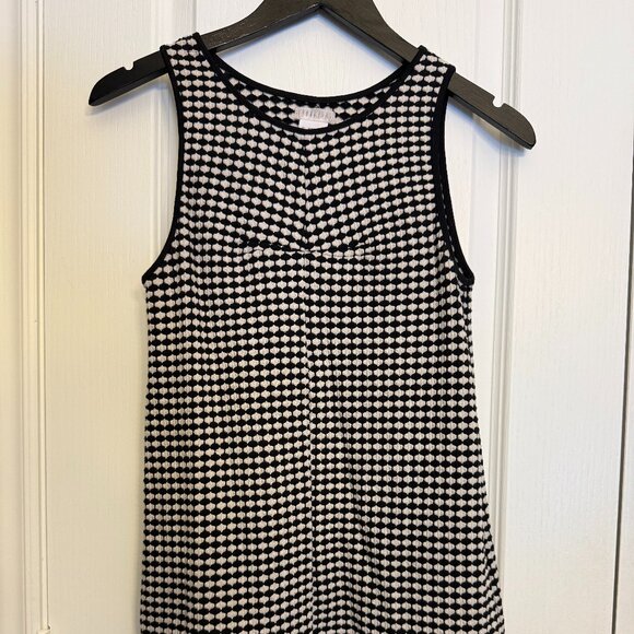 Black and White Circle Pattern Dress - Picture 1 of 3